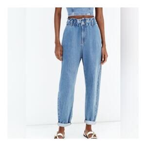 Zara Light Blue Cropped Ankle Jeans
